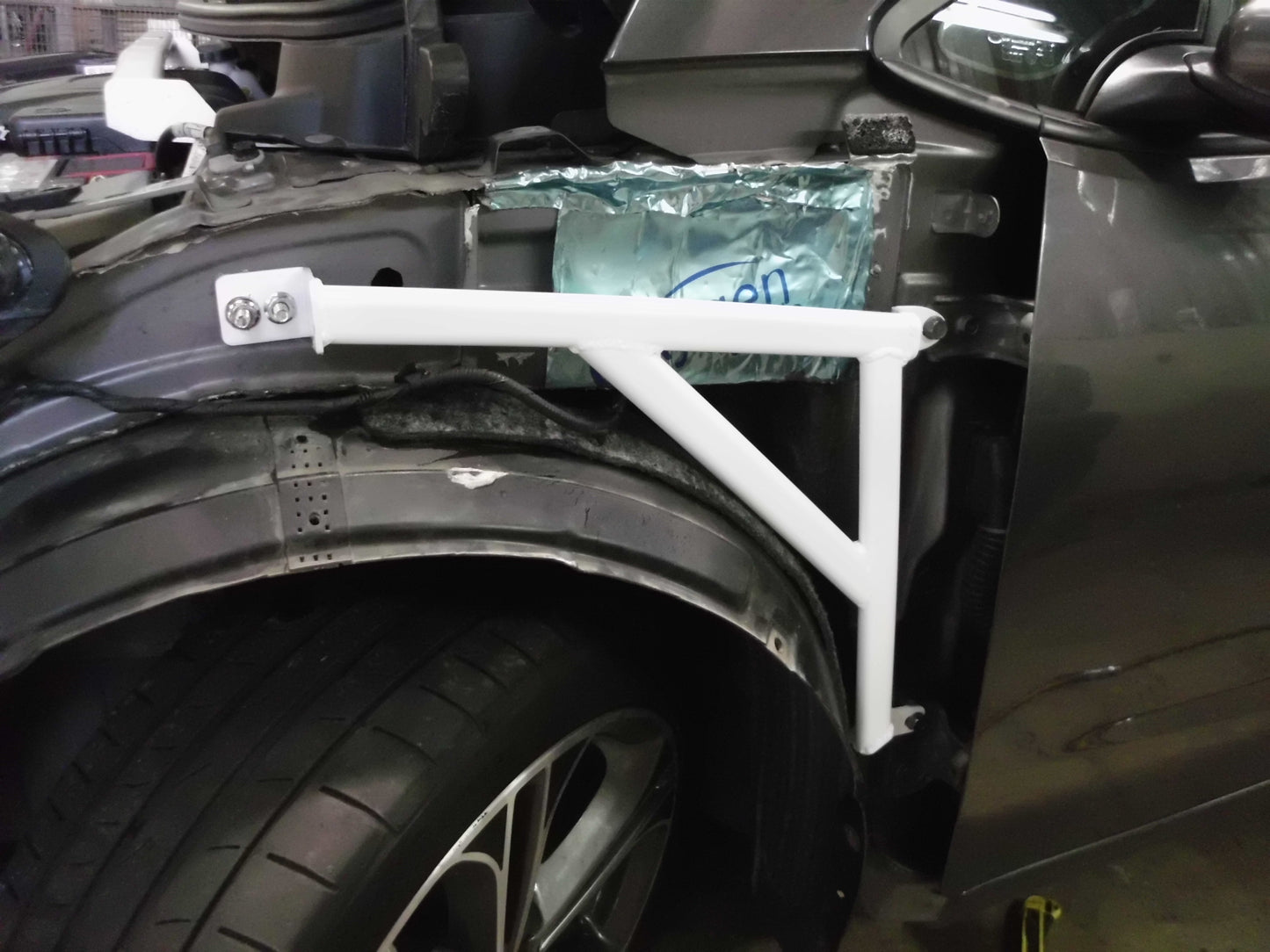 Ultra Racing Fender Bars for KIA FORTE 2ND GEN K3 (YD) 1.6 GDI 2WD SEDAN 2012-2018