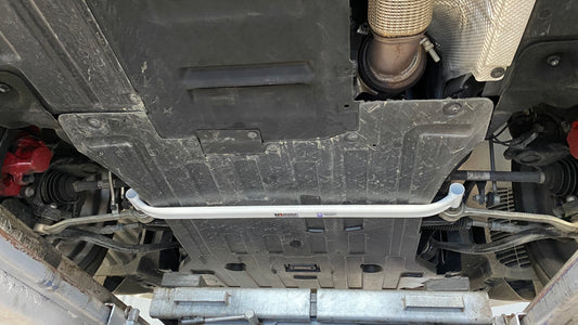 Ultra Racing Front Lower Brace for BMW F26 (X4) M40i 3.0TT 4WD 2015-2018