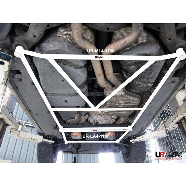 Ultra Racing Front Lower Brace for VOLKSWAGEN TOUAREG 1ST GEN (7L) 5.0 V10 4WD 2002-2010