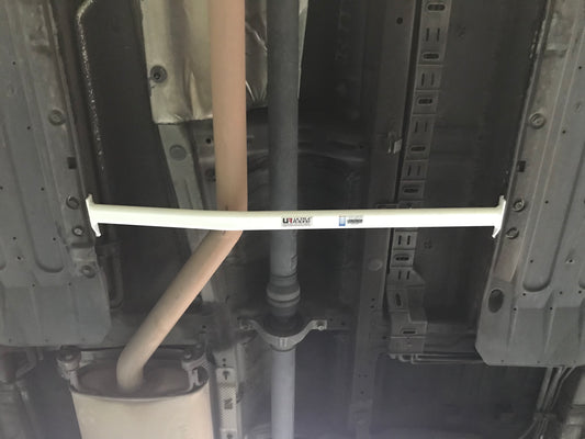 Ultra Racing Mid Lower Brace for HYUNDAI SANTA FE 3RD GEN (DM) 2.4 4WD NON SPARE TYRE 2013-2018