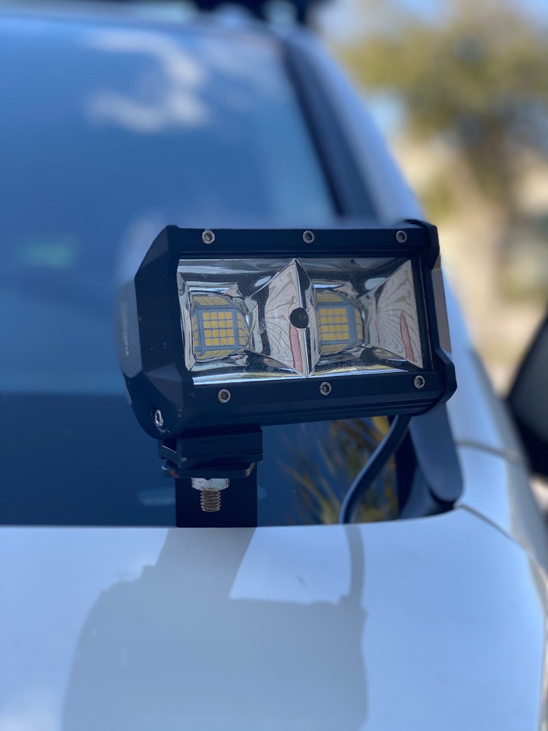 Forge Motorsport VW Touareg (T2) Hood Light Bracket FMOLTHLB